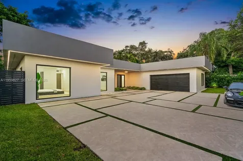 85 W Shore Drive W Miami FL 33133