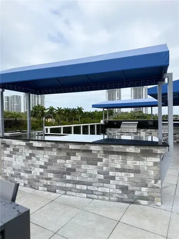 3675 N Country Club Drive Aventura FL 33180