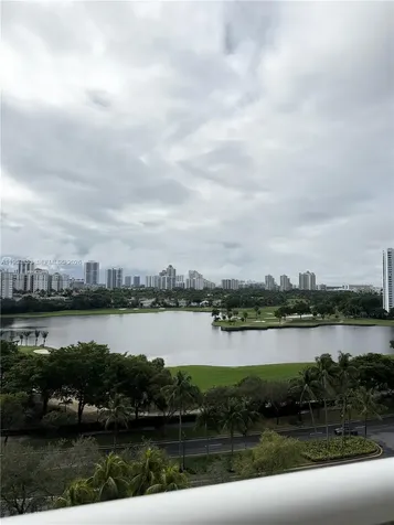 3675 N Country Club Drive Aventura FL 33180