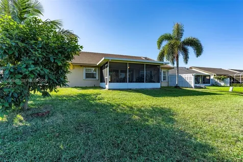4024 Summer Chase Court Lake Worth FL 33467