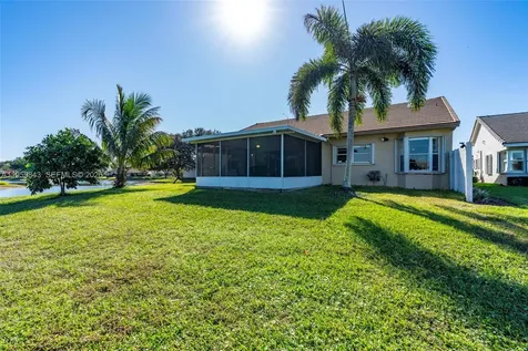 4024 Summer Chase Court Lake Worth FL 33467