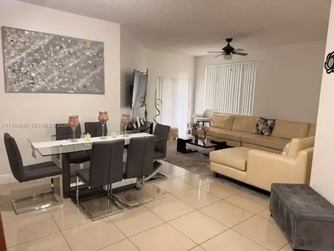 6976 SW 39th Street Davie FL 33314
