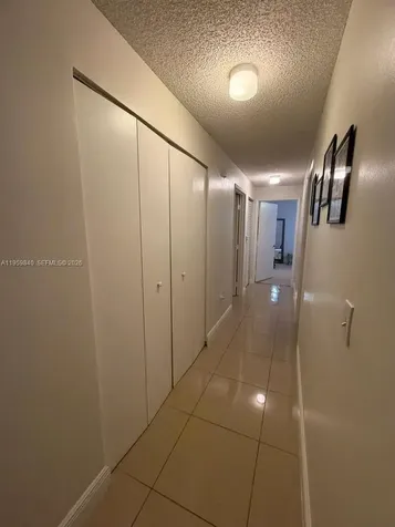 6976 SW 39th Street Davie FL 33314