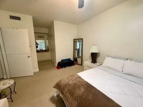 6976 SW 39th Street Davie FL 33314