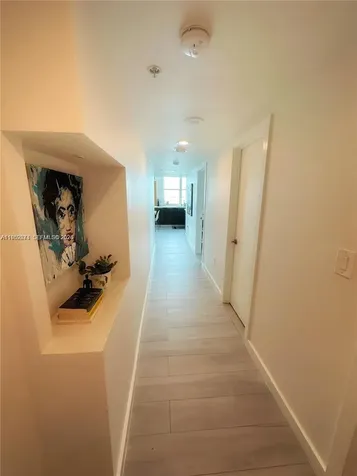 Miami FL 33131