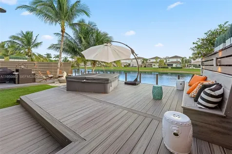 11258 NW 47th Lane Doral FL 33178