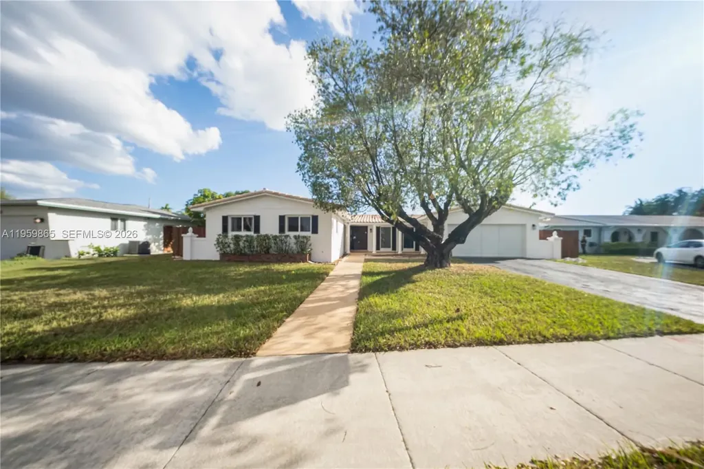 14530 SW 77th Street Miami FL 33183