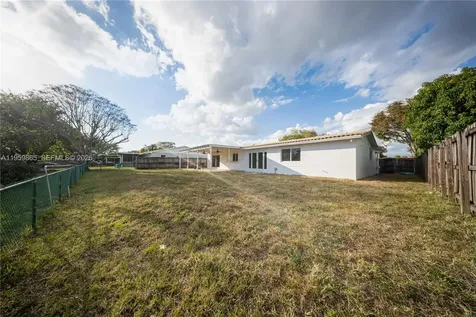 14530 SW 77th Street Miami FL 33183