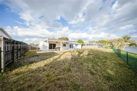 14530 SW 77th Street Miami FL 33183