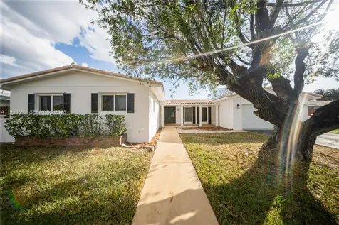 14530 SW 77th Street Miami FL 33183