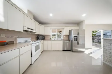 14530 SW 77th Street Miami FL 33183