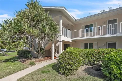 280 Timber Lake Circle Naples FL 34104