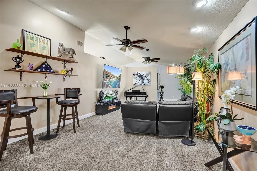 10180 SW 1st Court Coral Springs FL 33071