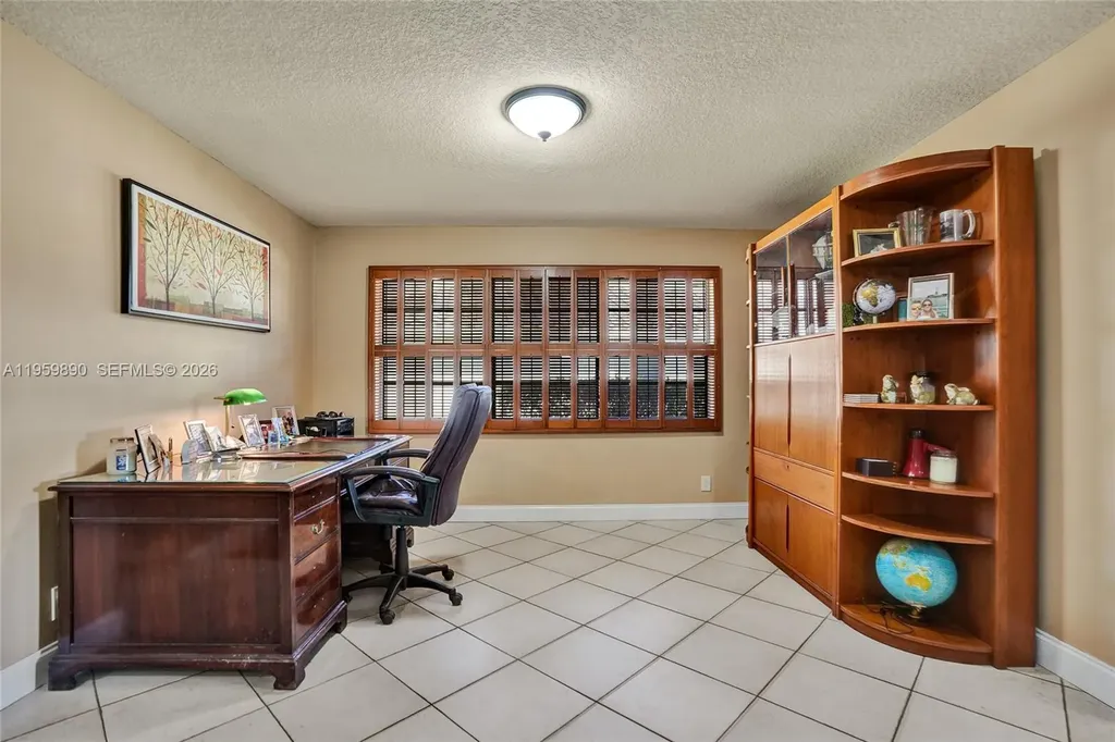 10180 SW 1st Court Coral Springs FL 33071