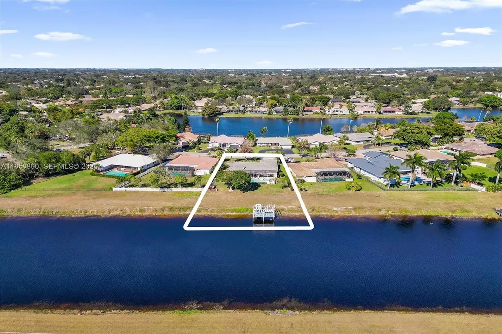 10180 SW 1st Court Coral Springs FL 33071