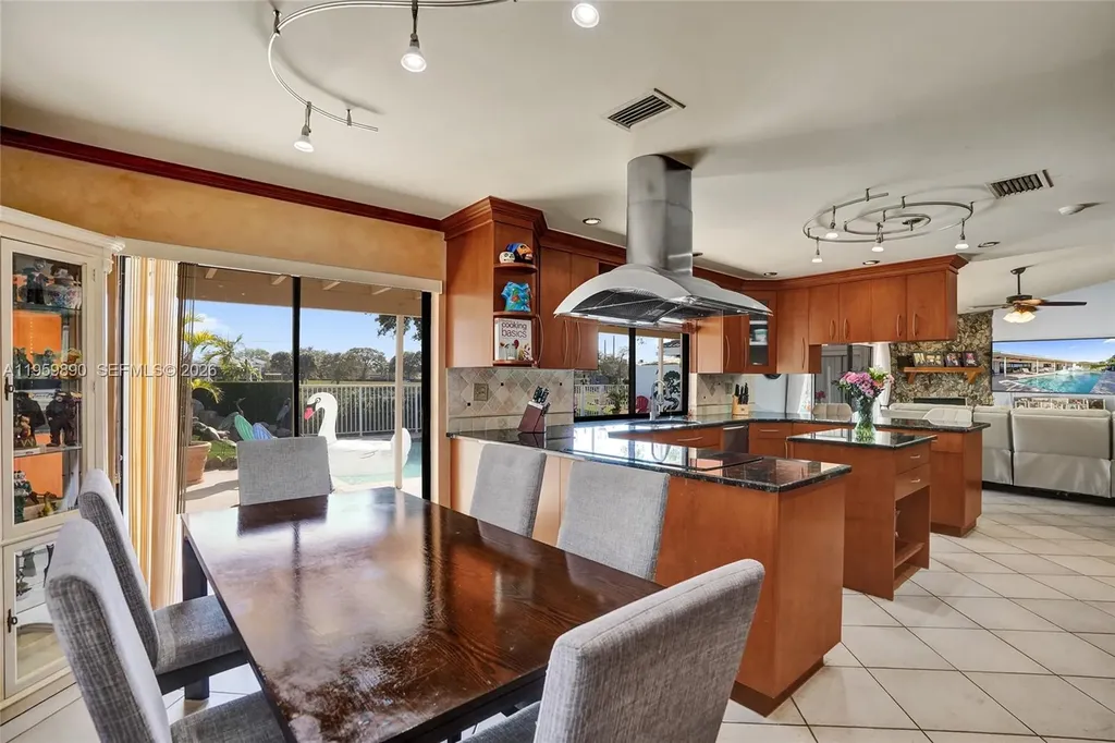 10180 SW 1st Court Coral Springs FL 33071