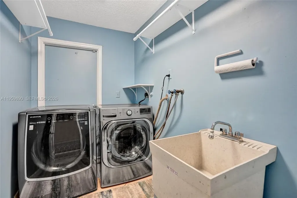 10180 SW 1st Court Coral Springs FL 33071