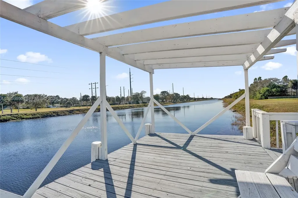 10180 SW 1st Court Coral Springs FL 33071