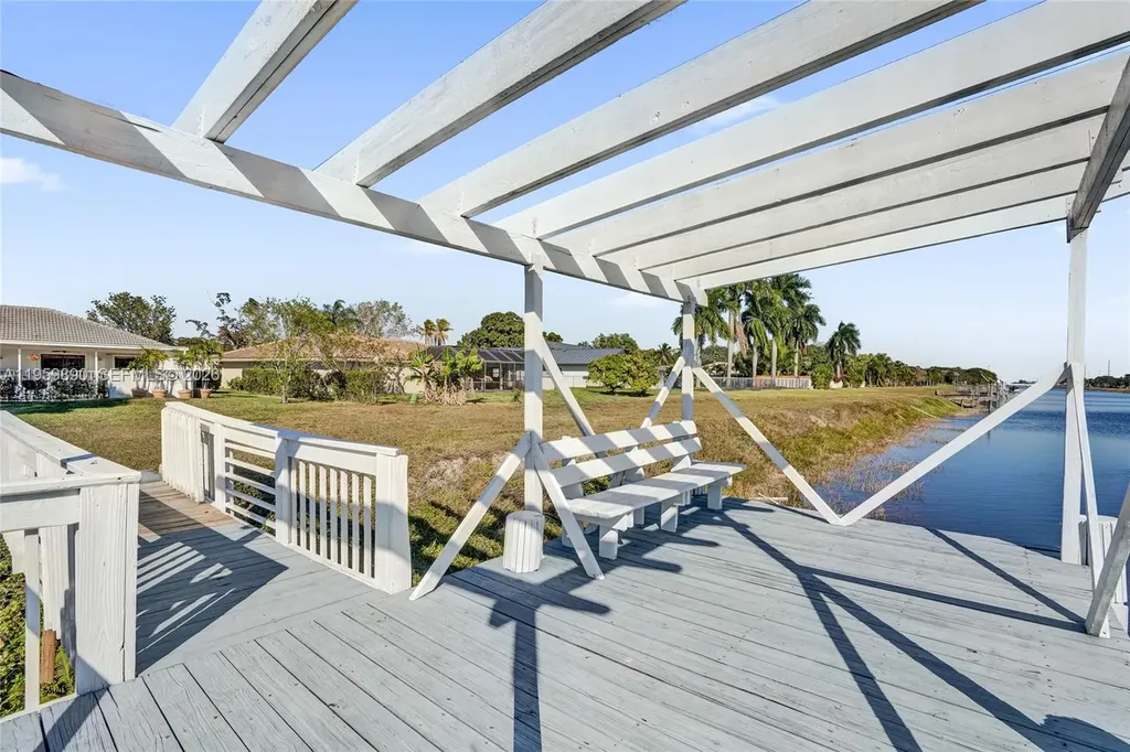 10180 SW 1st Court Coral Springs FL 33071