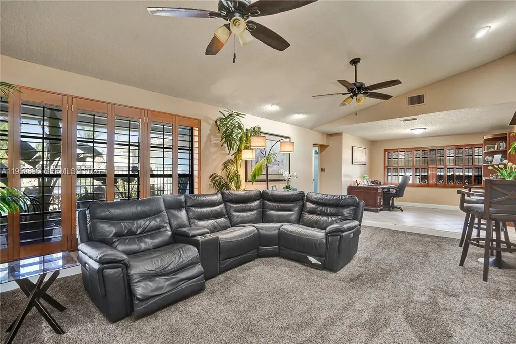 10180 SW 1st Court Coral Springs FL 33071