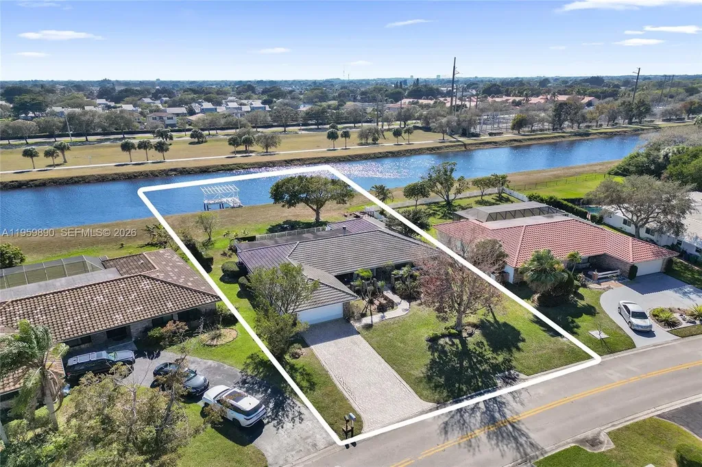 10180 SW 1st Court Coral Springs FL 33071