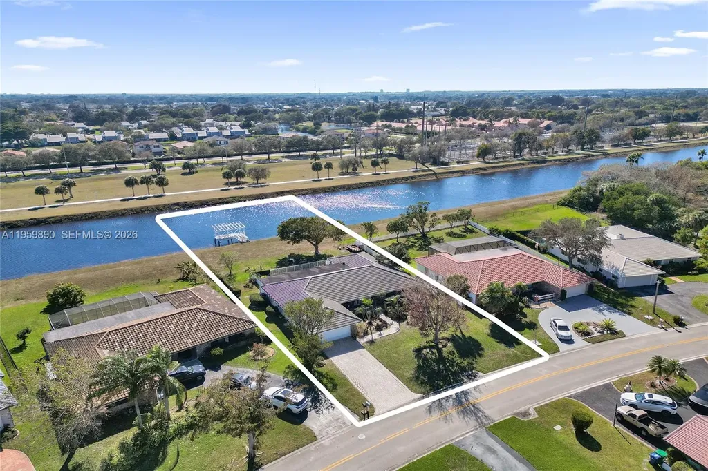 10180 SW 1st Court Coral Springs FL 33071