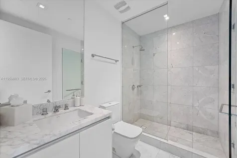 16901 Collins Avenue Aventura FL 33160