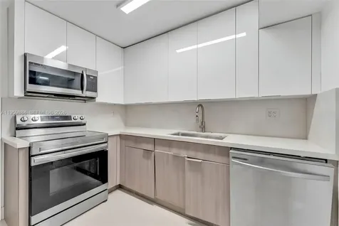 9500 W Bay Harbor Drive Bay Harbor Islands FL 33154