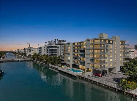 9500 W Bay Harbor Drive Bay Harbor Islands FL 33154