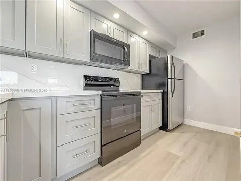 8590 SW 212th Street Cutler Bay FL 33189