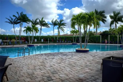 8915 W 35th Avenue Hialeah FL 33018