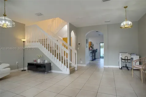 8915 W 35th Avenue Hialeah FL 33018