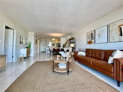 4800 Bayview Drive Fort Lauderdale FL 33308