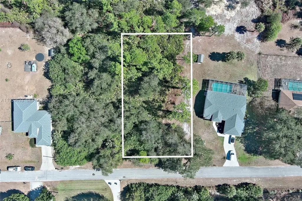 414 Lake Avenue Lehigh Acres FL 33972