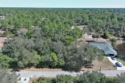 414 Lake Avenue Lehigh Acres FL 33972