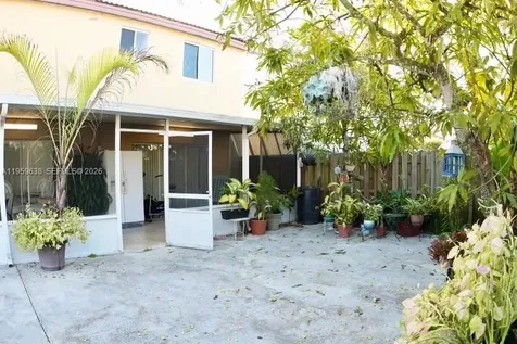 7332 SW 158th Avenue Miami FL 33193