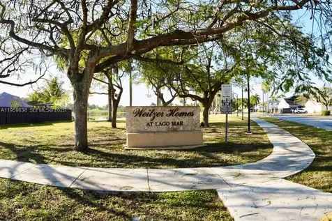 7332 SW 158th Avenue Miami FL 33193