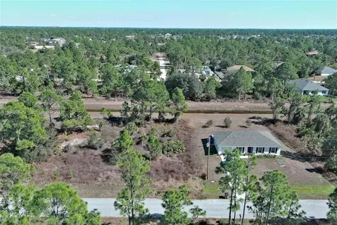 943 Foxdale Avenue Lehigh Acres FL 33974