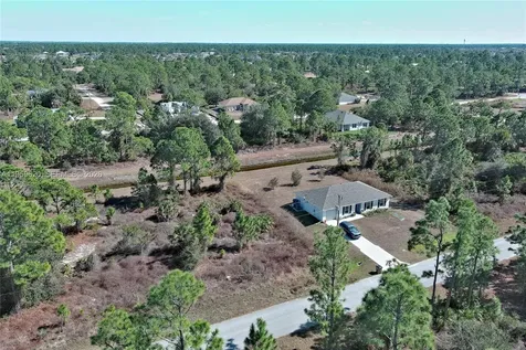 943 Foxdale Avenue Lehigh Acres FL 33974