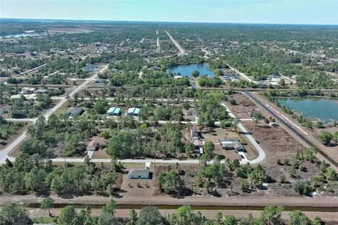 943 Foxdale Avenue Lehigh Acres FL 33974
