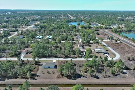 943 Foxdale Avenue Lehigh Acres FL 33974