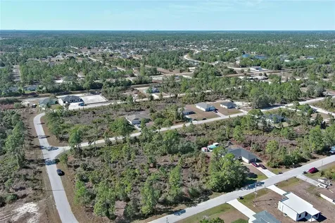 1053 Fayette Avenue Lehigh Acres FL 33974