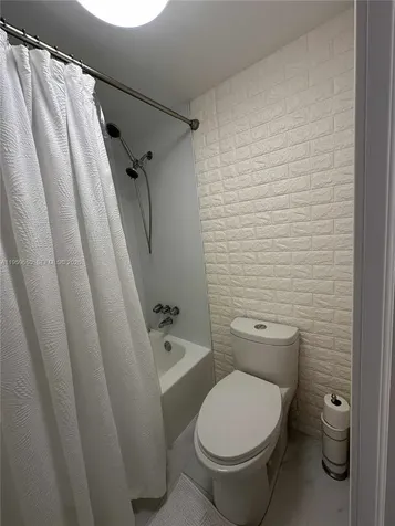 1301 NE Miami Gardens Drive Miami FL 33179