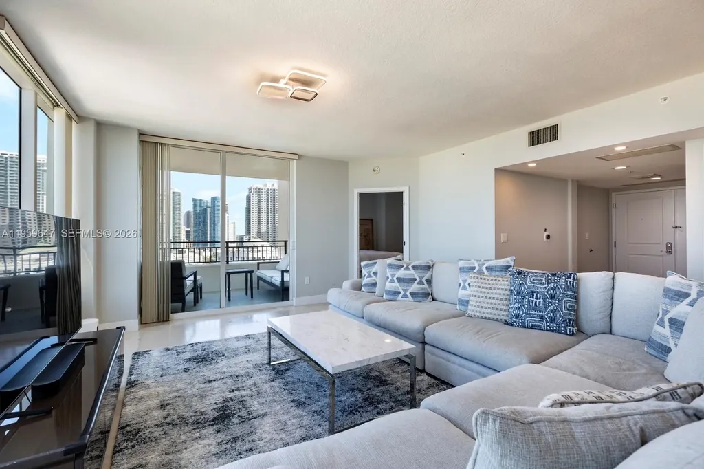 610 W Las Olas Boulevard Fort Lauderdale FL 33312