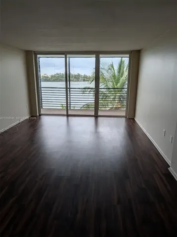 1075 NE Miami Gardens Drive Miami FL 33179
