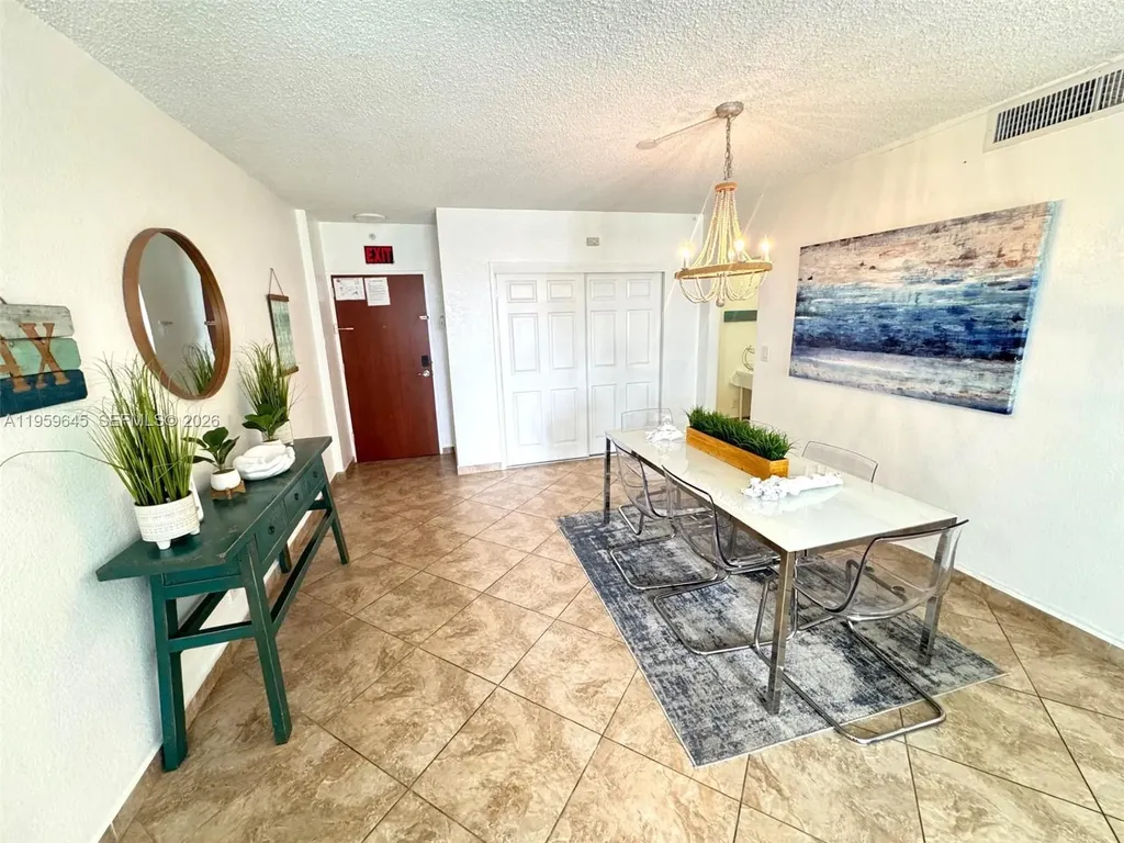 3901 S Ocean Drive Hollywood FL 33019