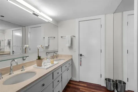 151 Crandon Boulevard Key Biscayne FL 33149