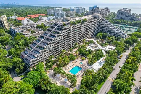 151 Crandon Boulevard Key Biscayne FL 33149