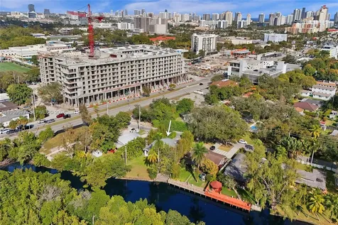 18500 NE 23rd Court Miami FL 33180
