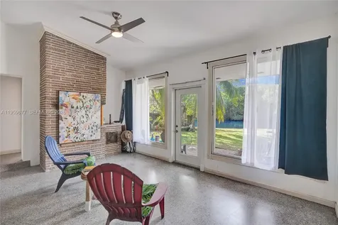 18500 NE 23rd Court Miami FL 33180